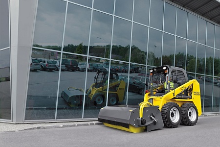 Акции и скидки в магазине погрузчик wacker neuson 701s с бортовым поворотом