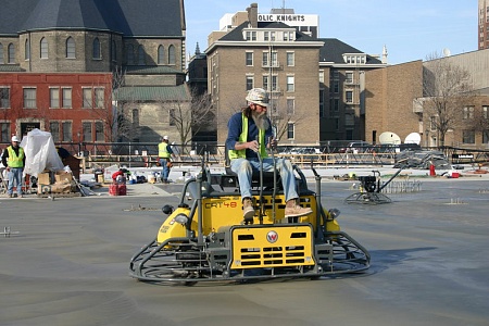 Акции и скидки в магазине двухроторная затирочная машина wacker neuson crt 48-35v